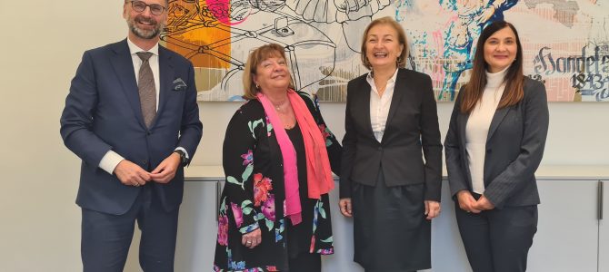 Ambasadorica Winbov i generalna konzulica Sajić razgovarale sa predstavnicima bavarske Privredne komore